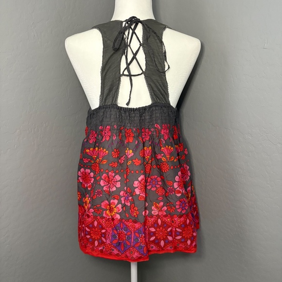 Free People Baby Doll Empire Waist Gray Pink Floral‎ Size 6 - Picture 2 of 6